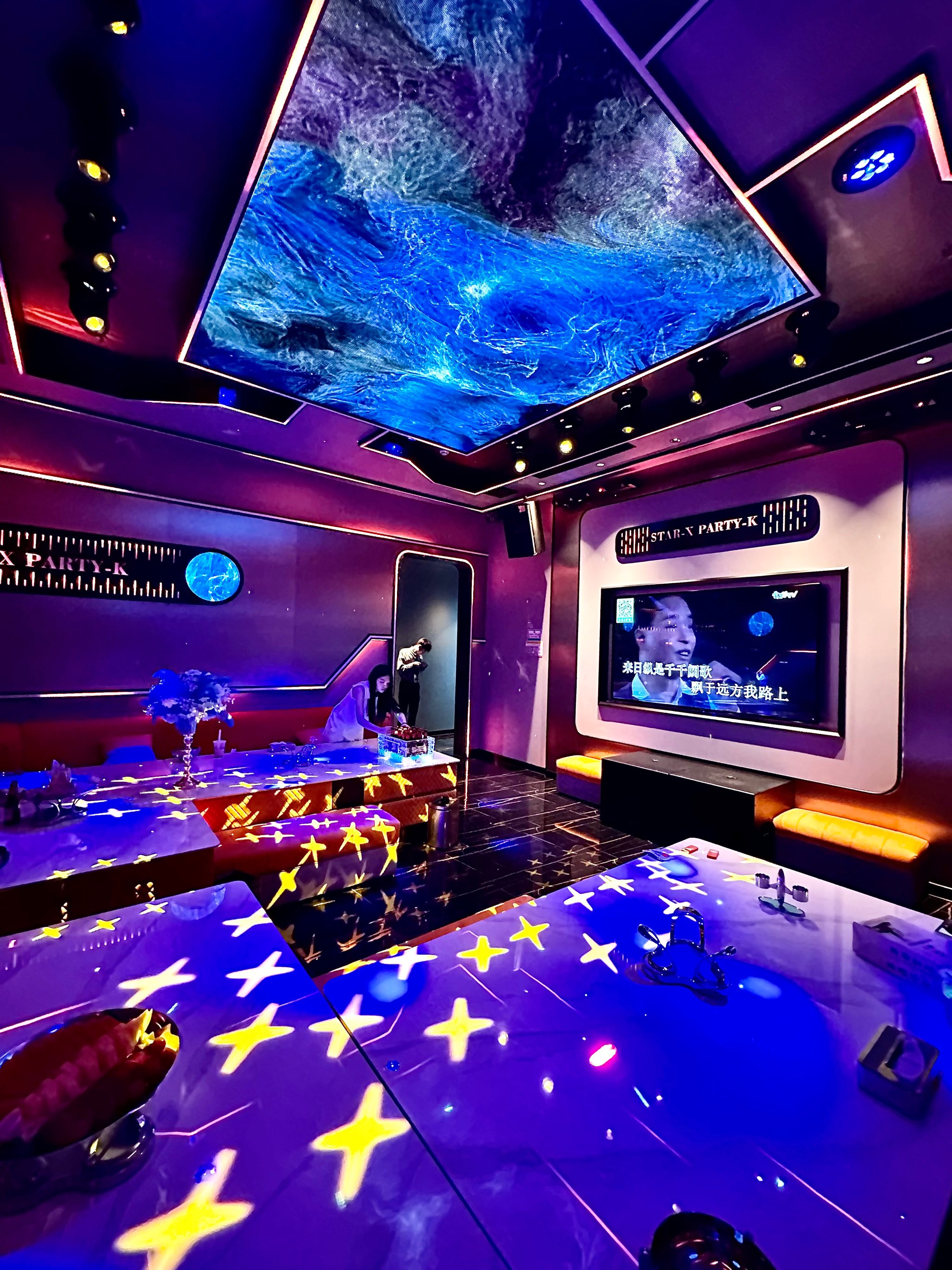 昭通商务KTV：中低端服务有何不同-绥江县ktv预定